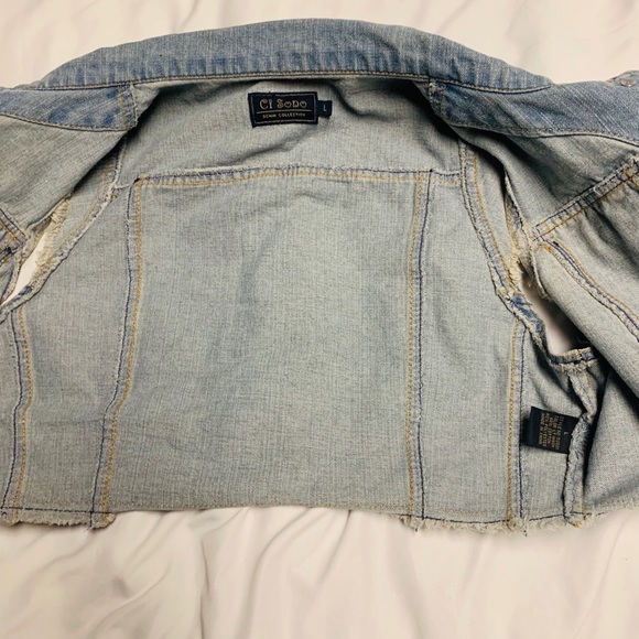 Cropped Denim Vest - Picture 3 of 4